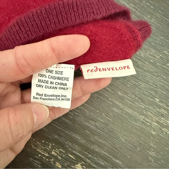 Red Envelope Baby Red 100% Cashmere Beanie Hat OS - Picture 3 of 5